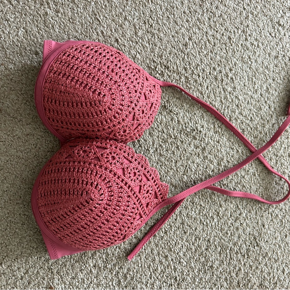 Shade & Shore Crochet Push-Up Bikini Top - Rose Pink